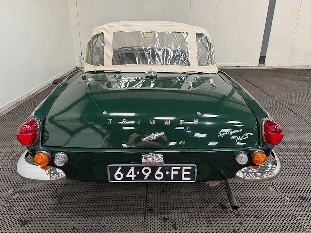 Triumph - spitfire - mk3 - 1500 - cabriolet - soft top - oldtimer - 1968 - afbeelding 26 van  49