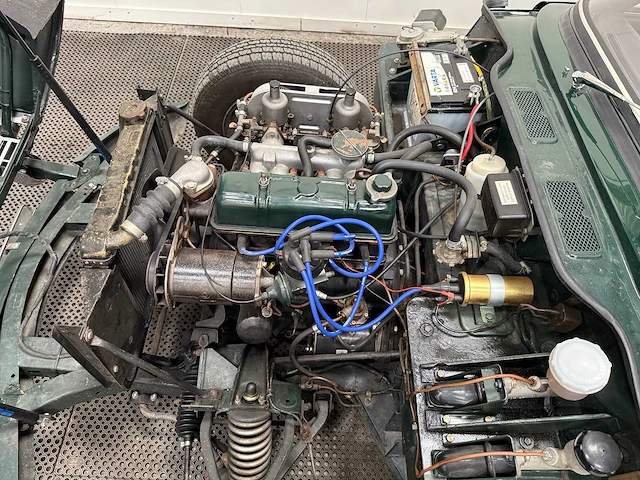 Triumph - spitfire - mk3 - 1500 - cabriolet - soft top - oldtimer - 1968 - afbeelding 37 van  49