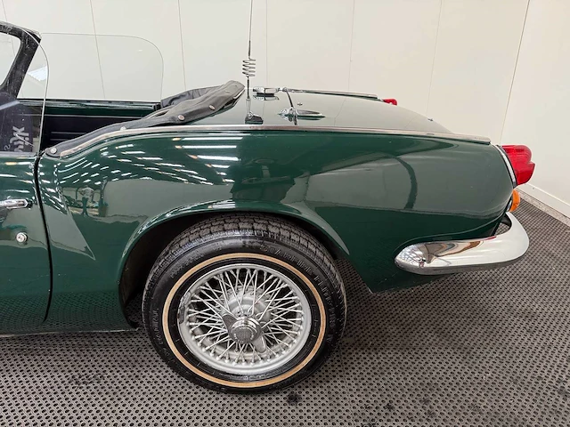 Triumph - spitfire - mk3 - 1500 - cabriolet - soft top - oldtimer - 1968 - afbeelding 40 van  49