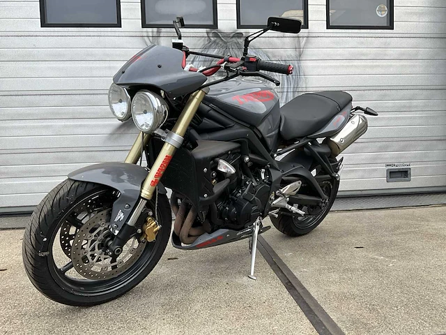 Triumph - street triple r 675 - streetfighter motorfiets - afbeelding 1 van  20