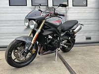 Triumph - street triple r 675 - streetfighter motorfiets - afbeelding 1 van  20