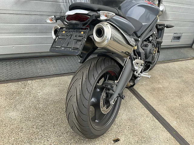 Triumph - street triple r 675 - streetfighter motorfiets - afbeelding 13 van  20