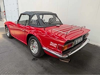 Triumph - tr6 - oldtimer - 1974 - afbeelding 27 van  28