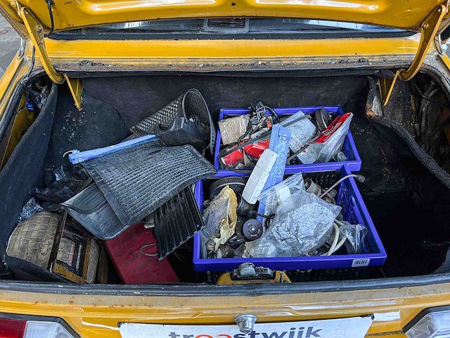 Triumph 2000 mk2 2.0 90pk 1971 youngtimer - afbeelding 13 van  20