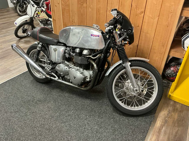 Triumph 900 motorfiets - afbeelding 10 van  16