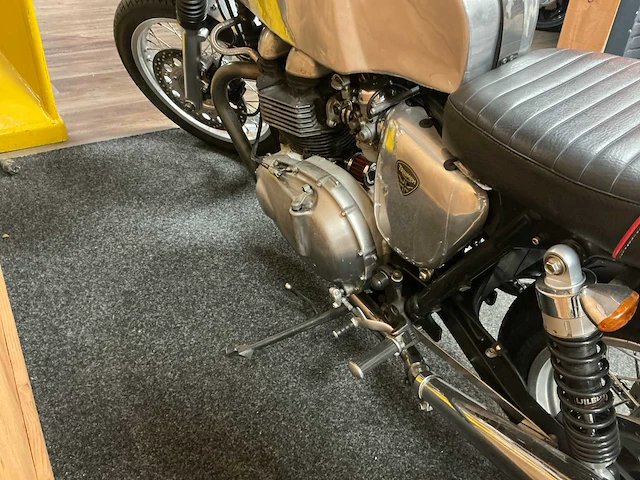 Triumph 900 motorfiets - afbeelding 16 van  16