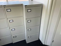Triumph ladenkast - afbeelding 1 van  1