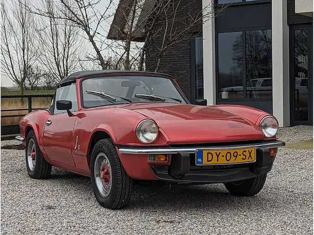 Triumph spitfire 1500 soft top, dy-09-sx - afbeelding 12 van  39