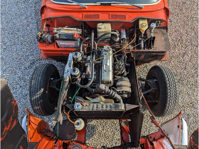 Triumph spitfire 1500 soft top, fp-88-rr - afbeelding 15 van  27