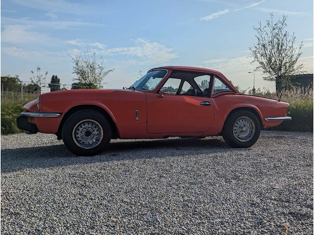 Triumph spitfire 1500 soft top, fp-88-rr - afbeelding 21 van  27