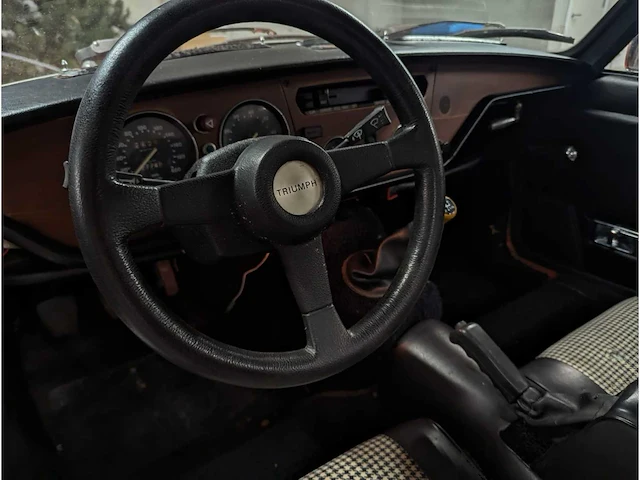 Triumph spitfire 1500 soft top, fp-88-rr - afbeelding 26 van  27