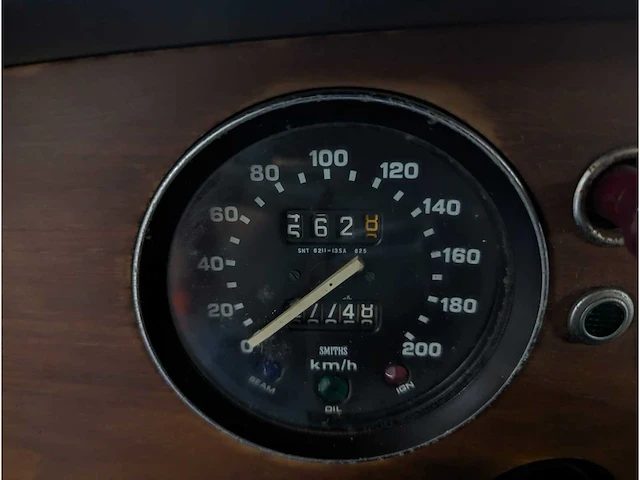 Triumph spitfire 1500 soft top, fp-88-rr - afbeelding 27 van  27