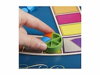 Trivial pursuit game: classic edition bordspel educatief - afbeelding 3 van  3