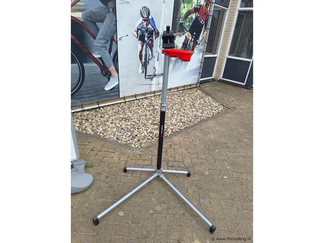 Trivio pro montagestandaard - afbeelding 1 van  3