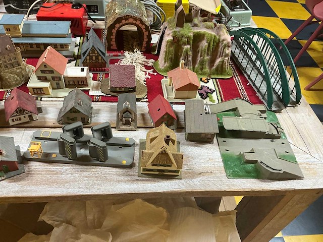 Trix expres - model making - afbeelding 13 van  26