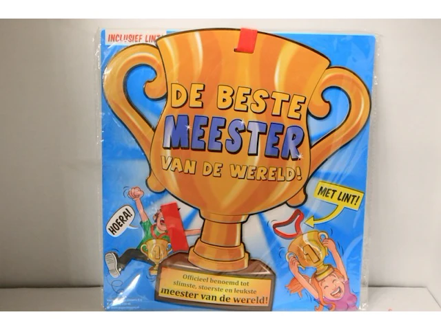 Trofee met lint en tekst beste meester in ds 77 - afbeelding 2 van  3