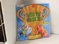 Trofee met lint en tekst beste vriend in ds 77 - afbeelding 1 van  3