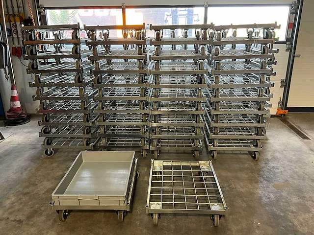 Trolley voor euronorm kratten (10x) - afbeelding 1 van  2