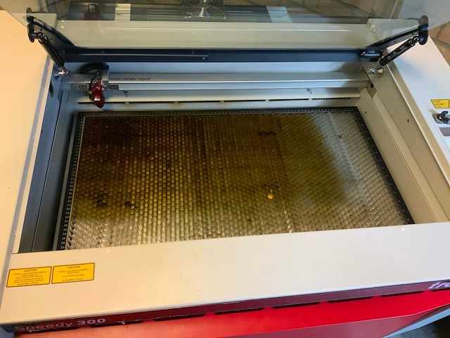 Trotec speedy 300 co2 laser - afbeelding 19 van  20