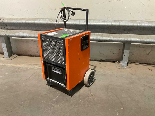 Trotec ttk 175 s condensatiedroger / bouwdroger - afbeelding 1 van  7