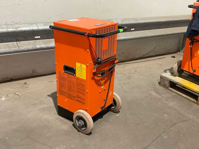 Trotec ttk 400ax condensatiedroger / bouwdroger - afbeelding 4 van  8