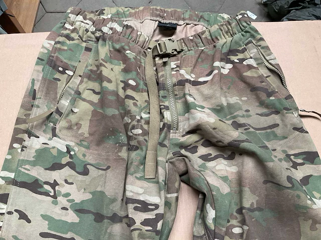 Trouser - afbeelding 2 van  6