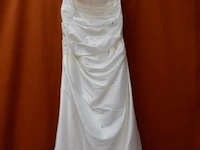 Trouwjurk, strapless model adeline - maat 48 - afbeelding 1 van  4