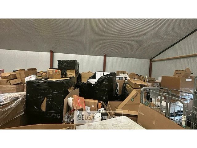 Truckload of consumer goods & more 400 pallets customer returns, total retail € 279000.00 - afbeelding 17 van  29