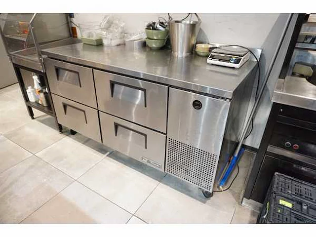 True - tuc-67d-4-hc - koelwerkbank - afbeelding 1 van  5
