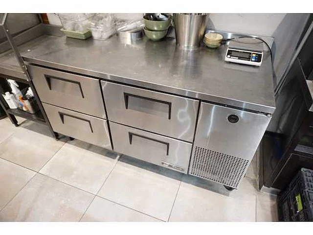 True - tuc-67d-4-hc - koelwerkbank - afbeelding 2 van  5