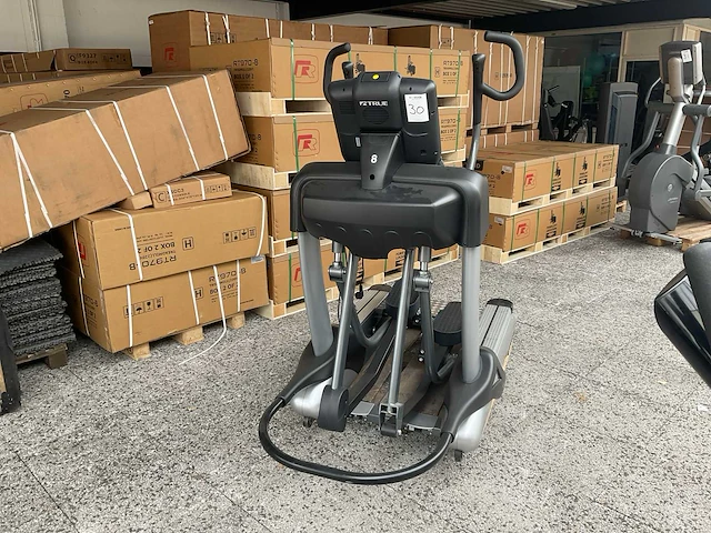 True xs1000 crosstrainer - afbeelding 3 van  9