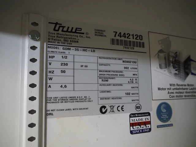 True - afbeelding 5 van  5