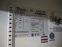 True - afbeelding 5 van  5