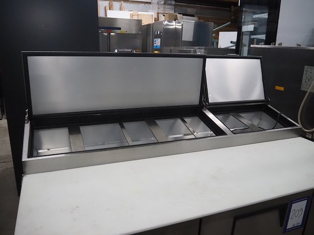 True - afbeelding 6 van  10