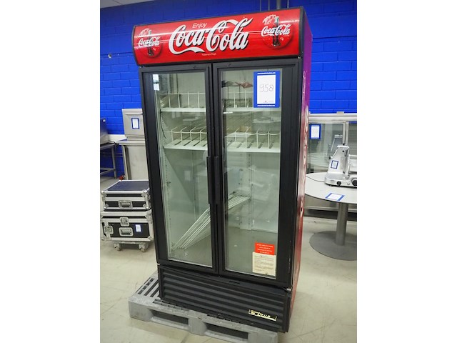 True - afbeelding 2 van  7