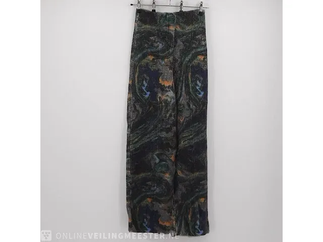 Trui met broek fendi, crewneck sweater / waisted trousers - afbeelding 9 van  11