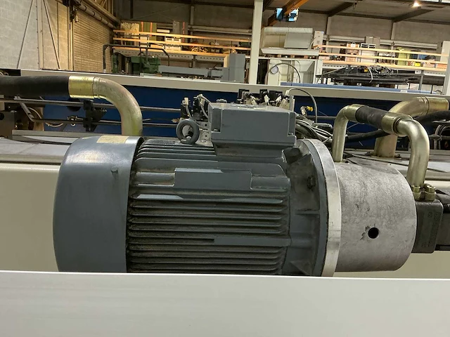 Trumpf - 2000 - trumabend v130 - kantbank - afbeelding 2 van  12