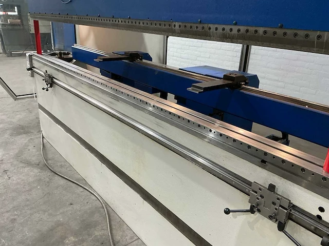 Trumpf - 2000 - trumabend v130 - kantbank - afbeelding 6 van  12