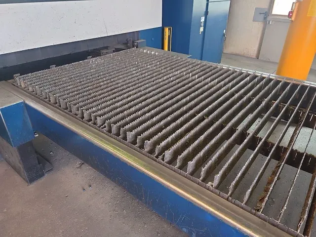 Trumpf - trulaser 3030 l20 - lasersnijmachine - afbeelding 14 van  20