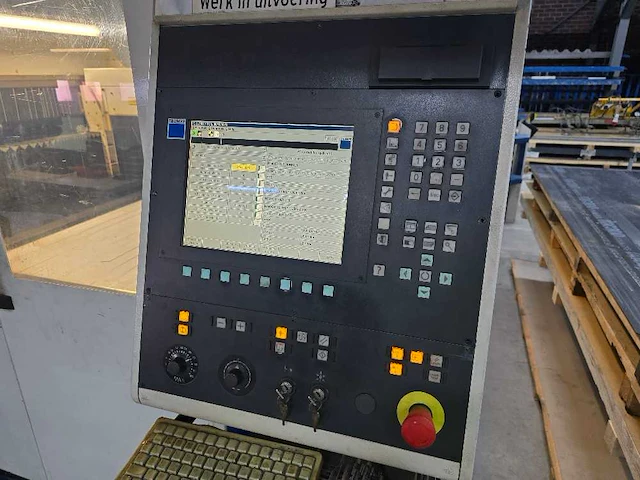 Trumpf - trumatic l 3030 - lasersnijmachine - 2004 - afbeelding 3 van  15