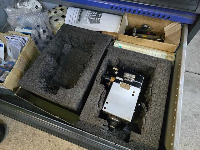 Trumpf - trumatic l 3030 - lasersnijmachine - 2004 - afbeelding 6 van  15