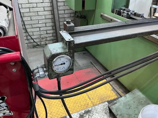 Trumpf cn901 pons-nibbel machine - afbeelding 13 van  51