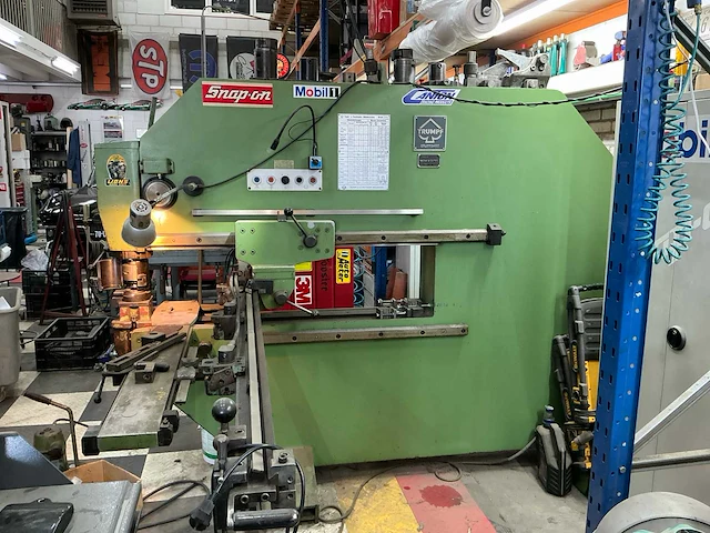 Trumpf cn901 pons-nibbel machine - afbeelding 23 van  51