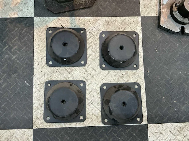 Trumpf cn901 pons-nibbel machine - afbeelding 39 van  51