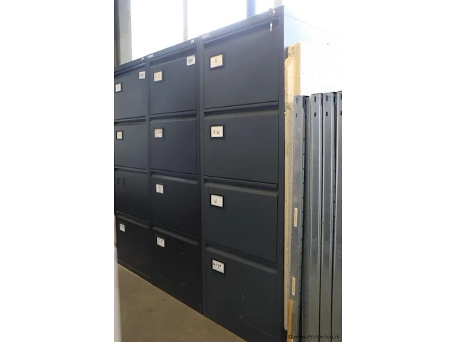 Trumph ladekast v.v. 4 laden - 47x62x132cm - afbeelding 1 van  5