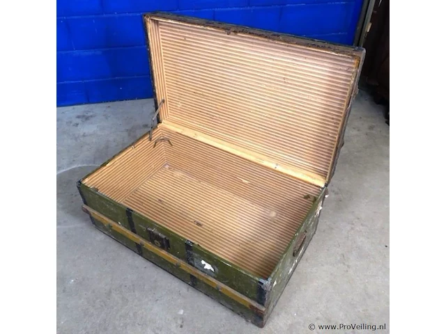 Trunk - afbeelding 5 van  5