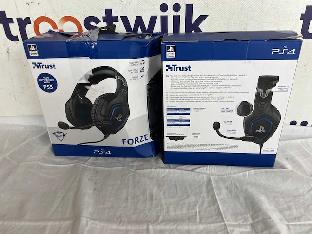 Trust gxt 488 forze - gaming headset voor ps4 official licenced - 3.5mm aansluiting - zwart - afbeelding 2 van  2