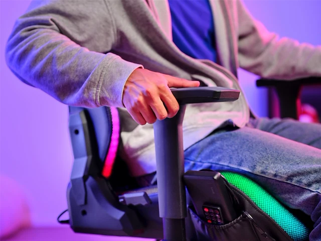 Trust gxt 719 ruya gaming stoel rgb verlichting zwart - afbeelding 4 van  6