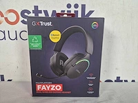Trust gxt491 fayzo - draadloze gaming headset voor ps5 - pc - 7.1 surround - usb dongel & bluetooth - afbeelding 2 van  2
