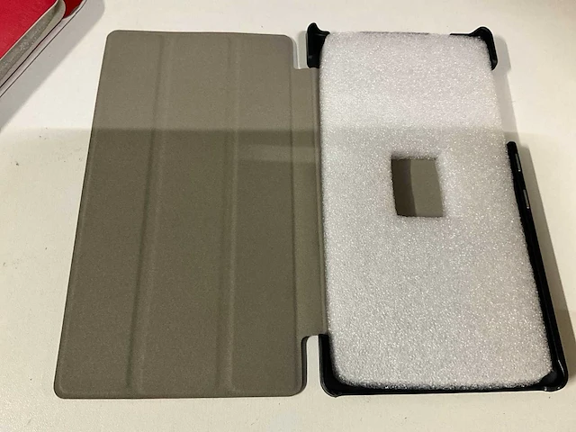 Trust / lenovo foilio cover & sleeve (55x) - afbeelding 9 van  12